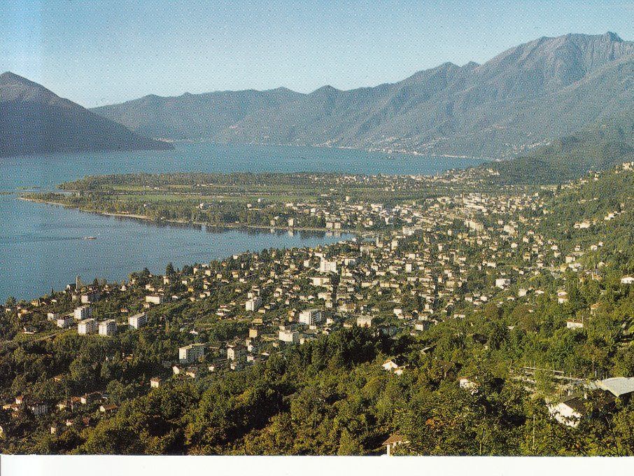 Cartoline postali: Locarno ca. 1980 – Usato da Bürglen TG venduto da StampGraf