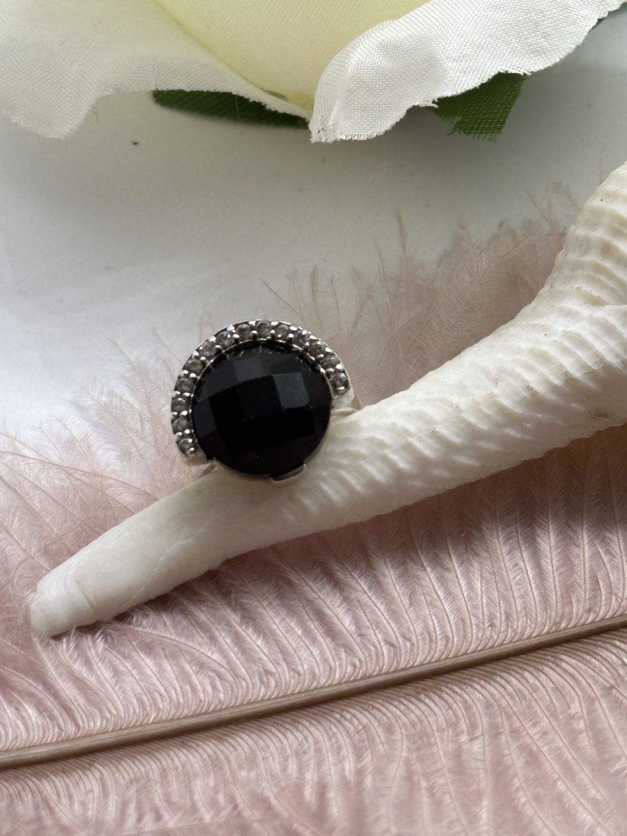 Onyx Anelli: Ring mit Zirkonia und Onix gr46 – Nuovo e nell'imballaggio originale da Niederglatt ZH venduto da Silberschmuck-design 1