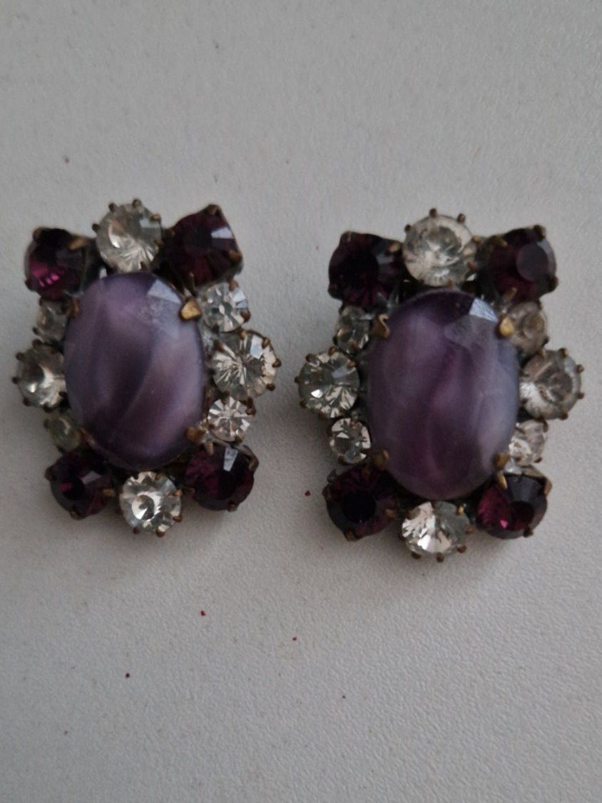 Gablonzer Ohrringe & -stecker: Elegante Gablonzer Clips – Gebraucht aus Oberwil BL von ehrenamt