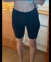 Schwarze Radlerhose