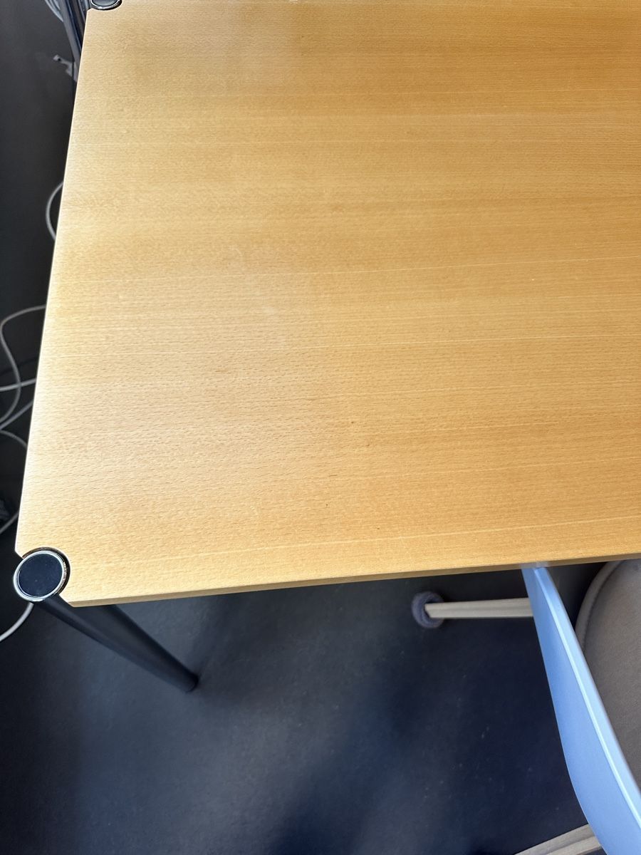 Schreibtische: USM Tisch – Gebraucht aus Hilterfingen von sykur 4