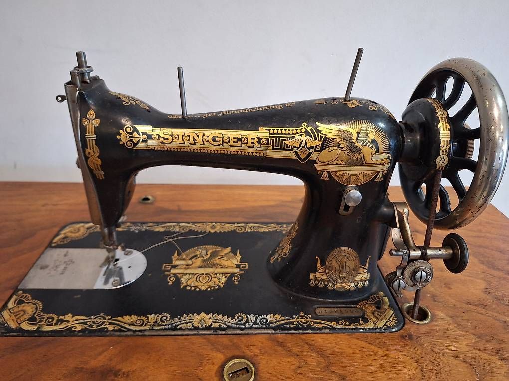 Singer Macchine da cucire: Machine a coudre Singer 1905 – Usato da Misery venduto da beatka03 2