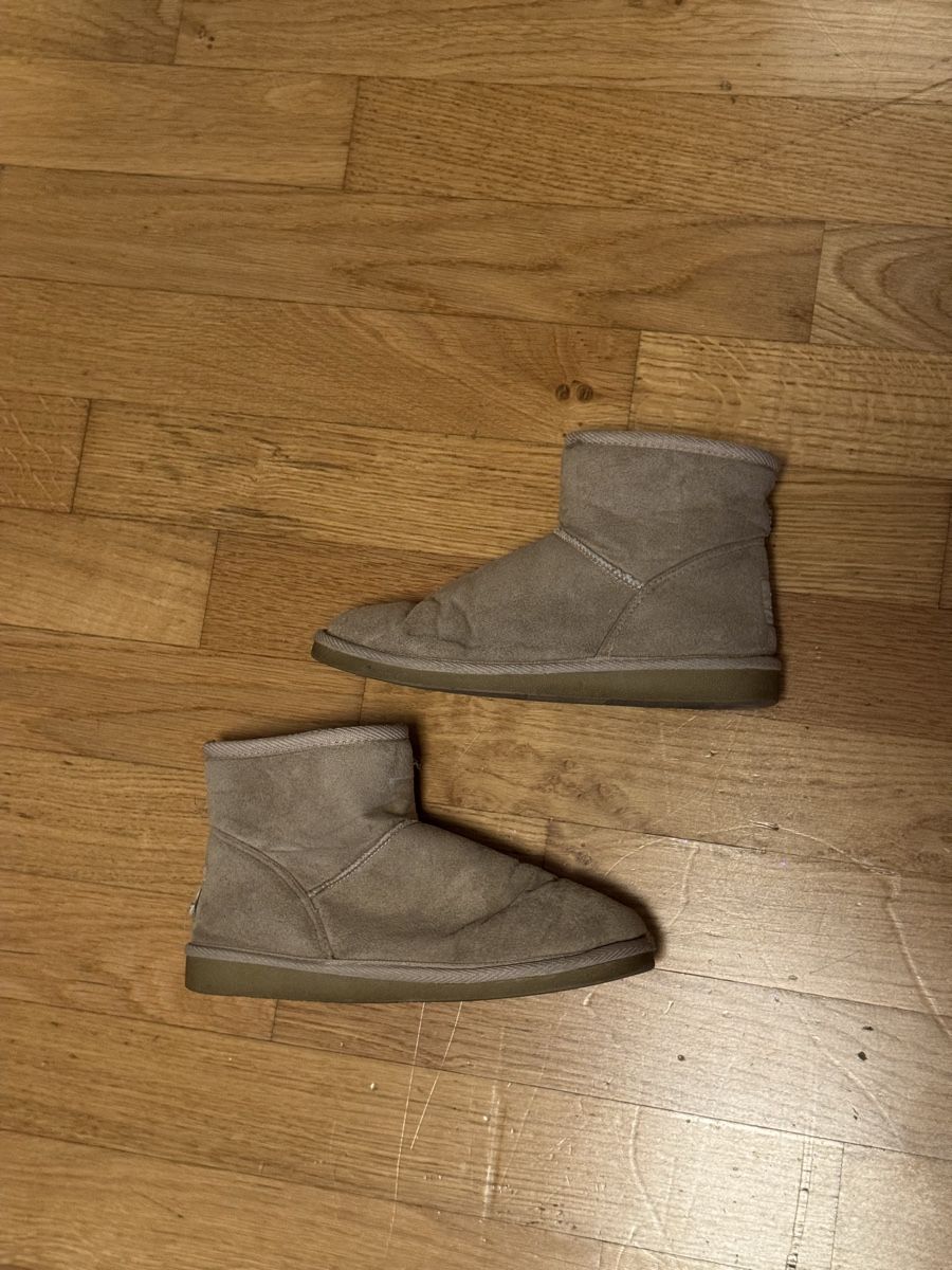 Scarpe da donna: Winterboots Gr.36 gebraucht – Usato da Zürich venduto da lionsk
