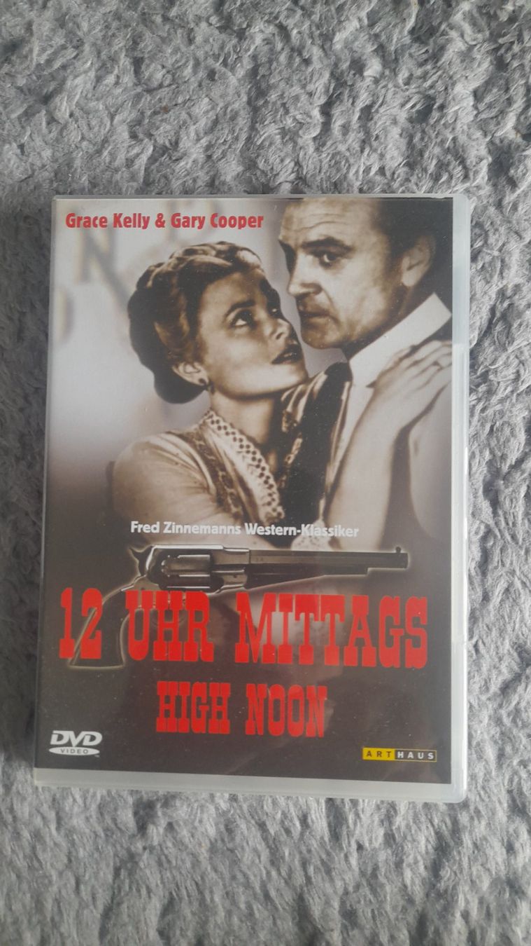 Tutti i DVDs: 12 UHR MITTAGS     HIGH NOON    DVD – Usato da Wetzikon ZH venduto da Ramones01
