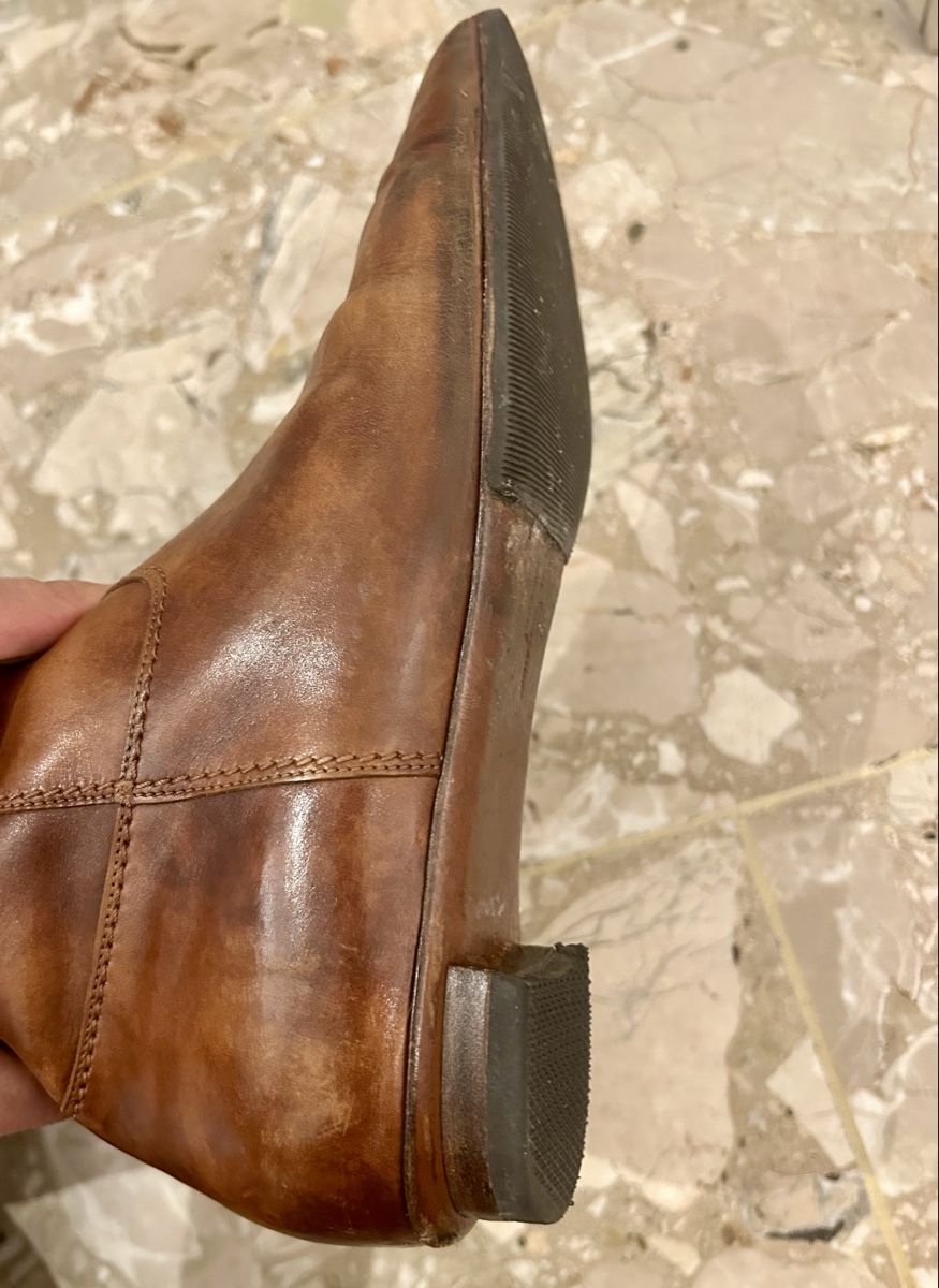 Salvatore Ferragamo Damenschuhe: Ferragamo Lederstiefel – Gebraucht aus Sursee von Fortissimo 1