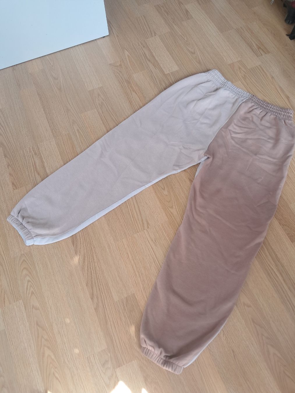 Nike Hosen: Nike Jogginghose  – Gebraucht aus Biel/Bienne von sof_yx5y 2