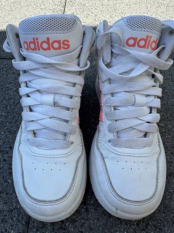 Schuhe für Mädchen: Adidas Sneaksrs, Gr. 29 – Gebraucht aus Birmensdorf ZH von DaWi15 1