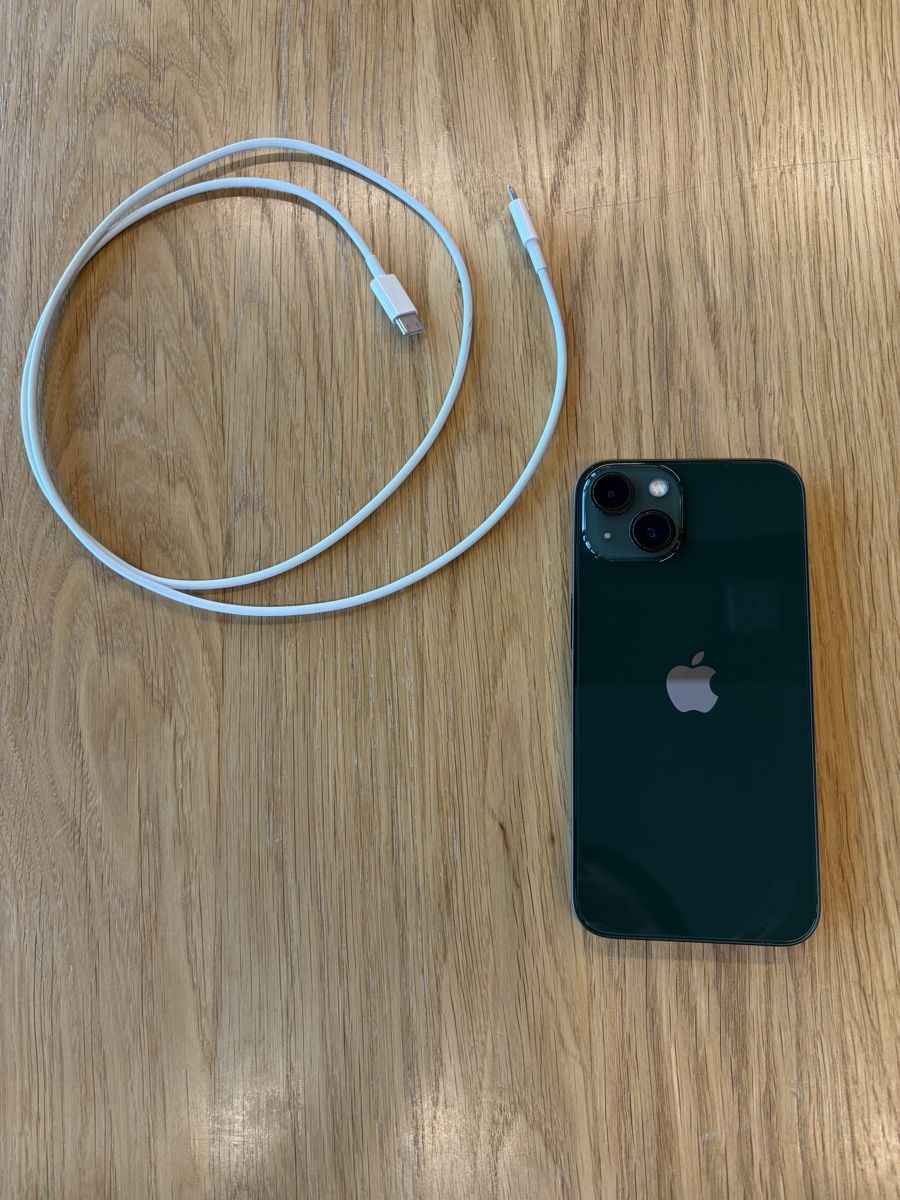 Apple Portables: iPhone 13 Green 128 GB excellent condition – D'occasion à Adliswil par akn_g5ql 4