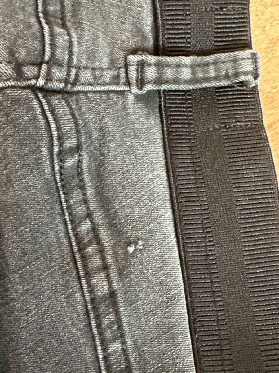 Angels Jeans: Angels Damen Jeans, Anthrazit, einf. Bundweite 37 cm – Usato da St. Gallen venduto da mai_2lcj 2