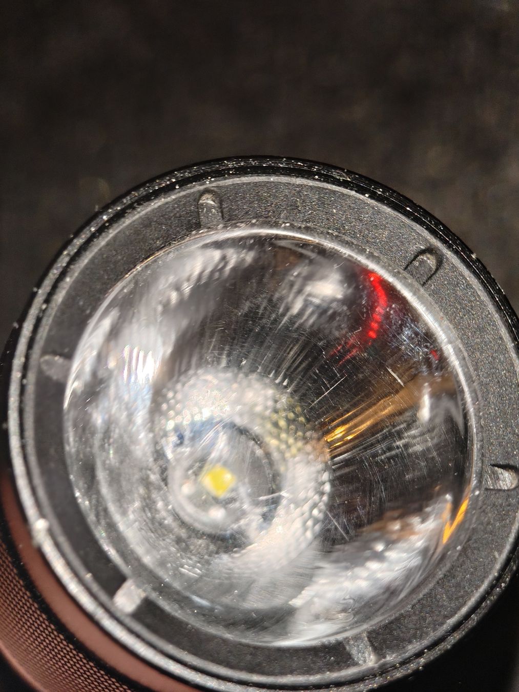 Hi-Tec Lampade: Taschenlampe Hi-Tec – Usato da Dübendorf venduto da Johannes1993 1