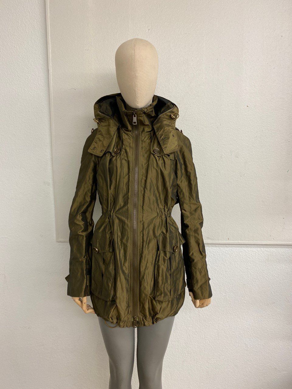 Burberry Cappotti: Burberry Coat Neuwertig – Nuovo (secondo la descrizione) da Dulliken venduto da timemachine