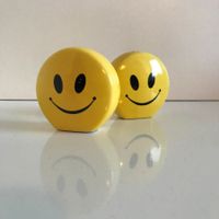 Smilie Salz- und Pfefferstreuer, Vintage! Keramik