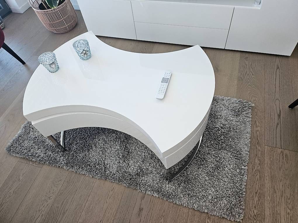 Mobili TV: Salontisch und TV-Möbel – Usato da Düdingen venduto da dan_6j7r