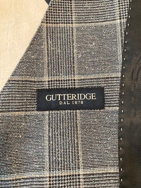 Gilet & Giacche: 2 Herren Gilets, Gr. 46, Gutteridge – Usato da Richterswil venduto da Hausi12 2