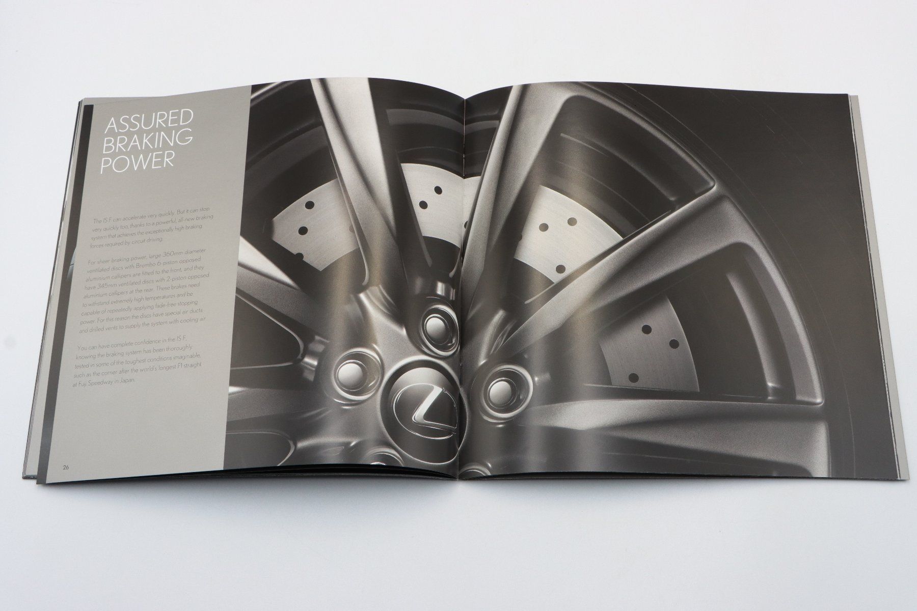 Lexus Documents: Lexus IS F 2008 Prospekt – D'occasion à Bühl b.Aarberg par Collectorpassions 6