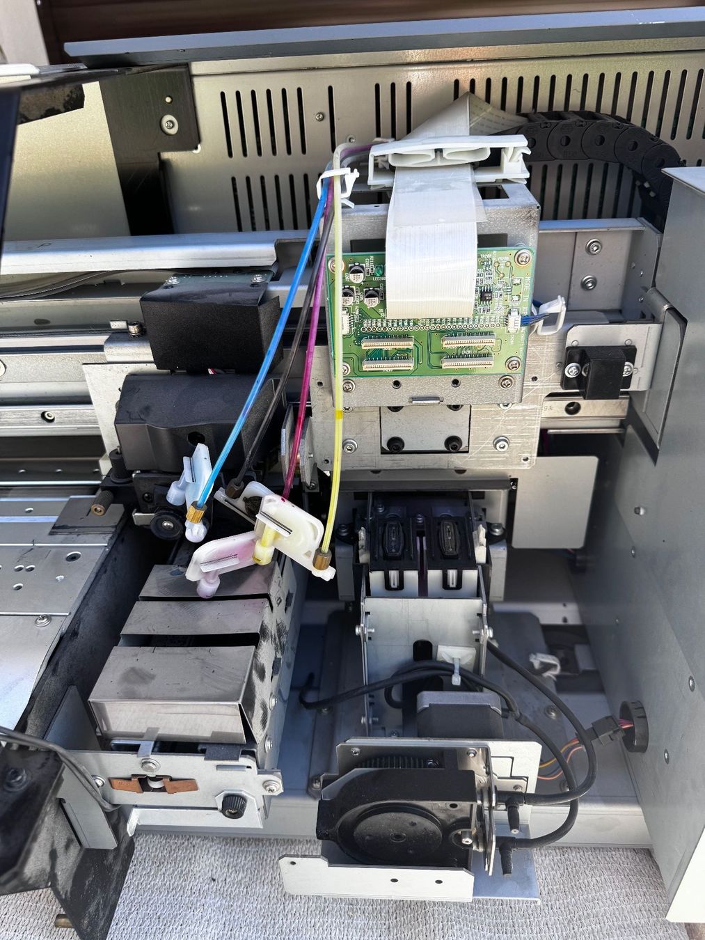 Roland Stampanti: Roland VersaCAMM SP-300V Grossformatdrucker, Defect/ Bastler – Difettoso da Münster VS venduto da Achmilia 8