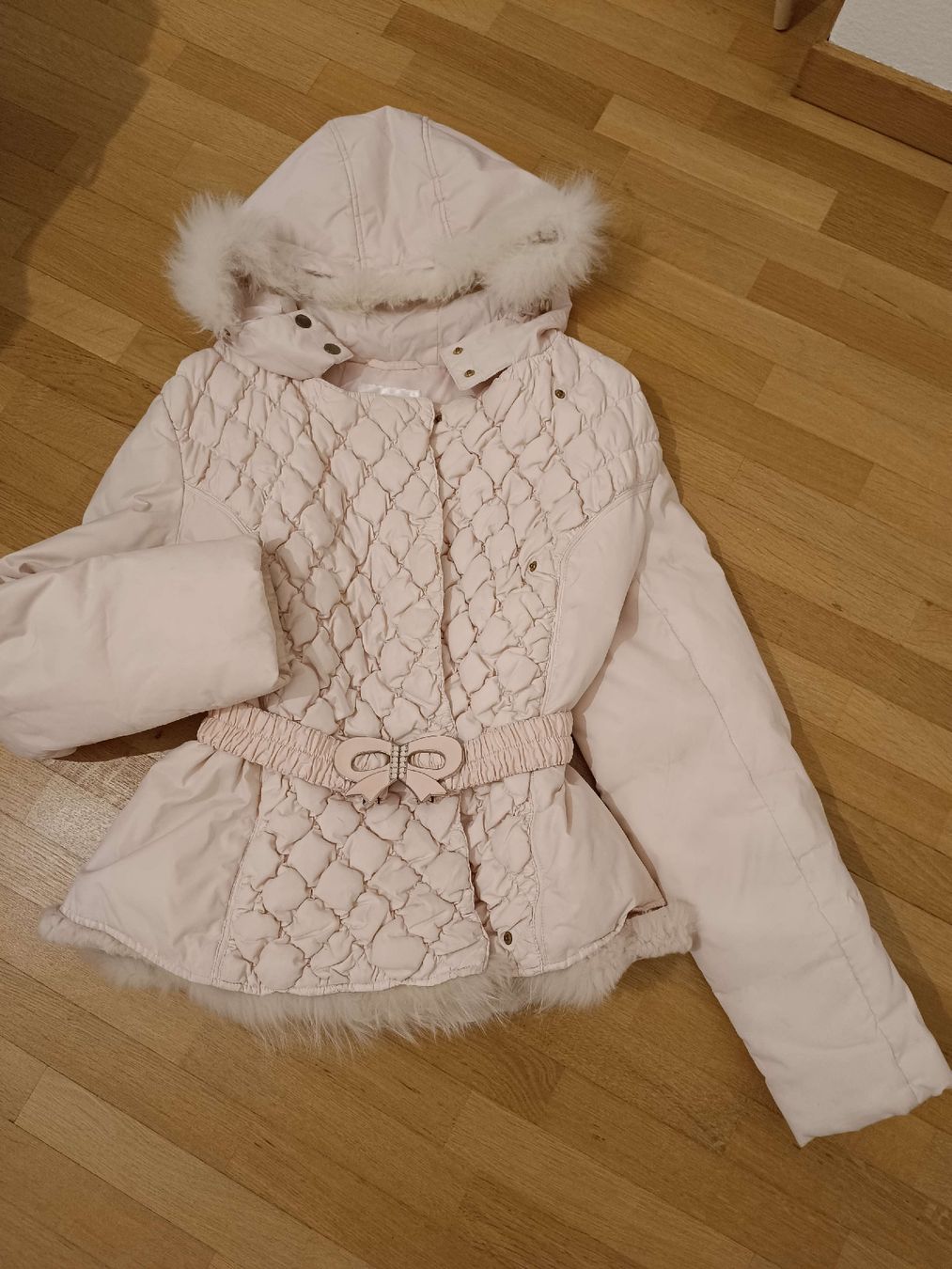 Giacche: Schicke Mädchen Winterjacke Grösse M – Usato da Dübendorf venduto da phoebe013