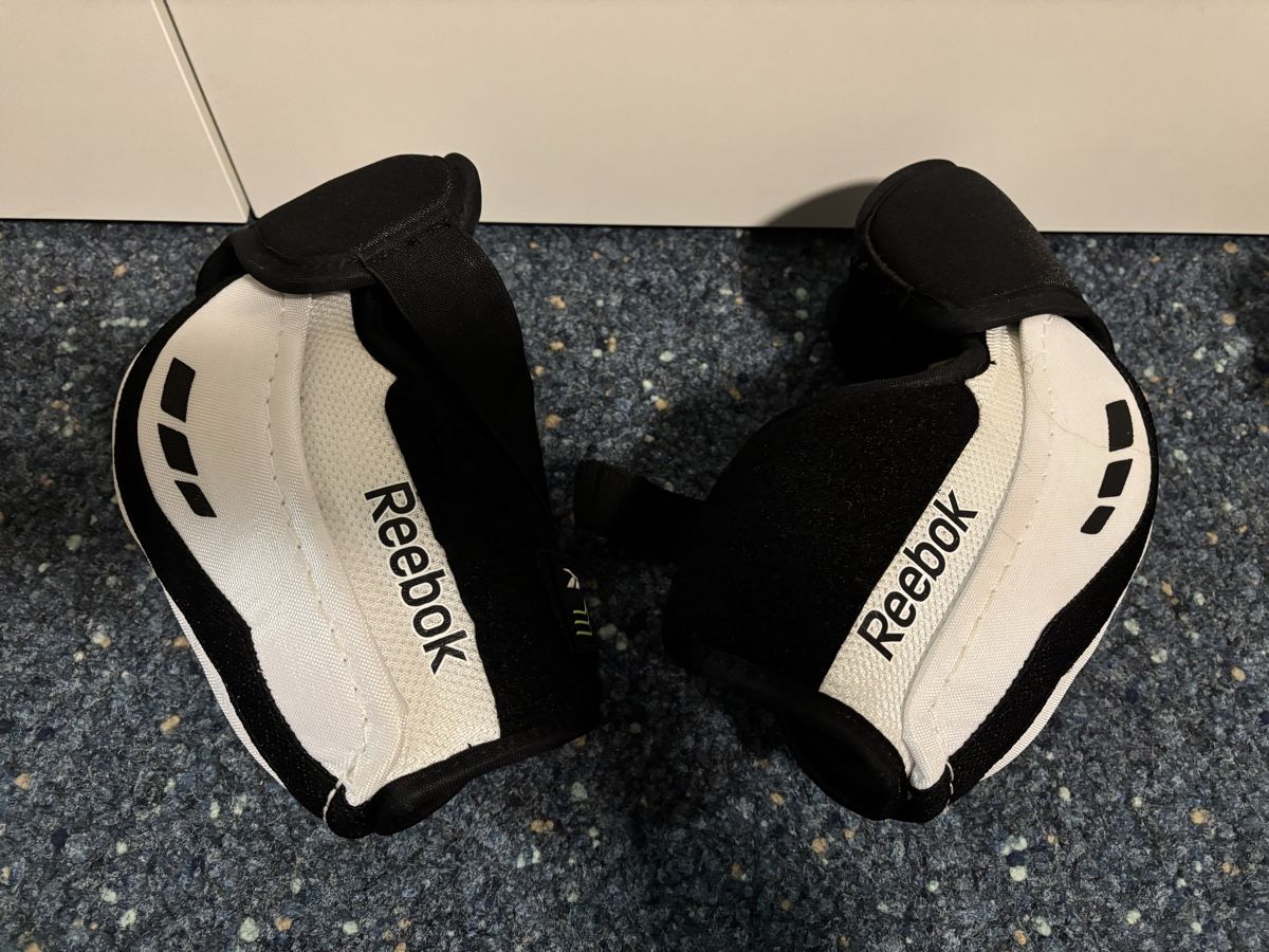 Reebok Protezioni & Imbottiture: Eishockey Ellenbogenschoner M – Usato da Hinwil venduto da princess_12
