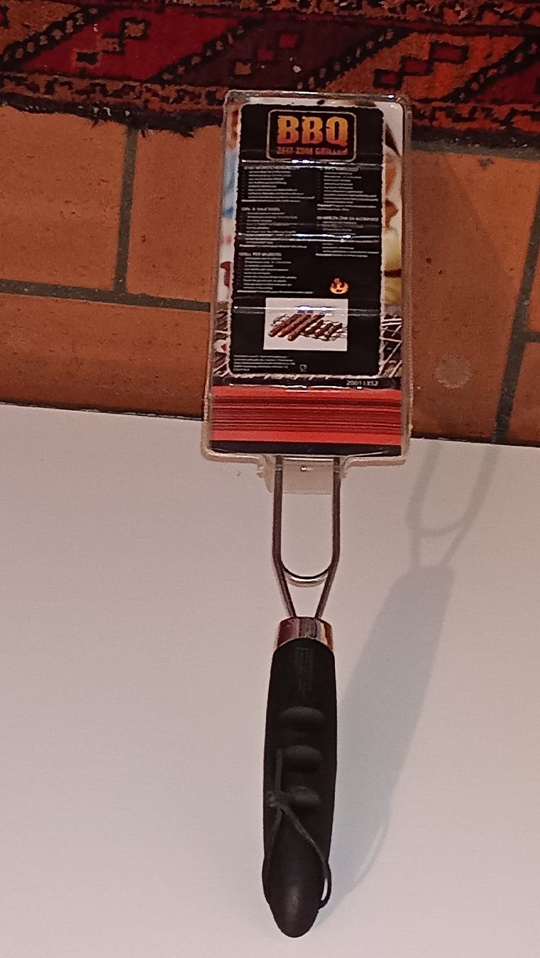 Griglie: BBQ Wuerstchengriller – Nuovo e nell'imballaggio originale da Zürich venduto da Mitzi6 1