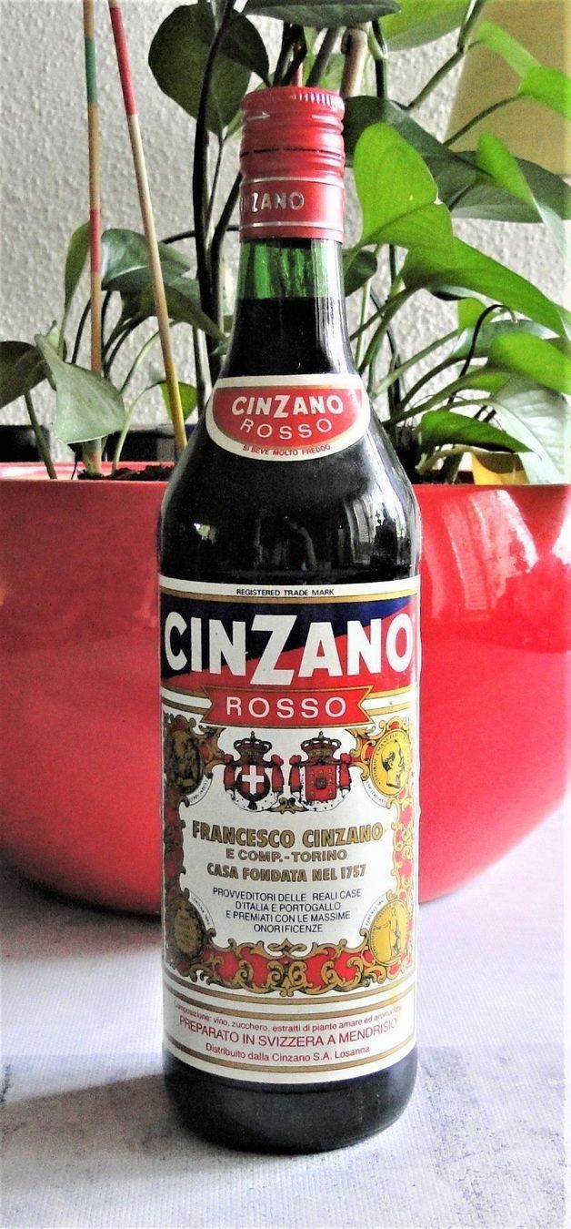 Bevande alcoliche: Sehr alte Cinzano - s. Mexico 1986s – Nuovo (secondo la descrizione) da Emmenbrücke venduto da Ulisse-22