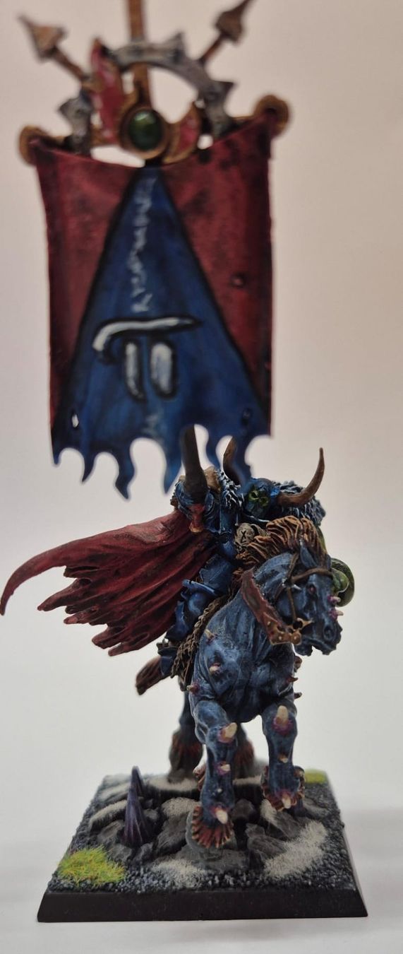 Modellbausätze & Standmodelle: Umgebauter Archaon Warhammer – Gebraucht aus Möhlin von Quegger