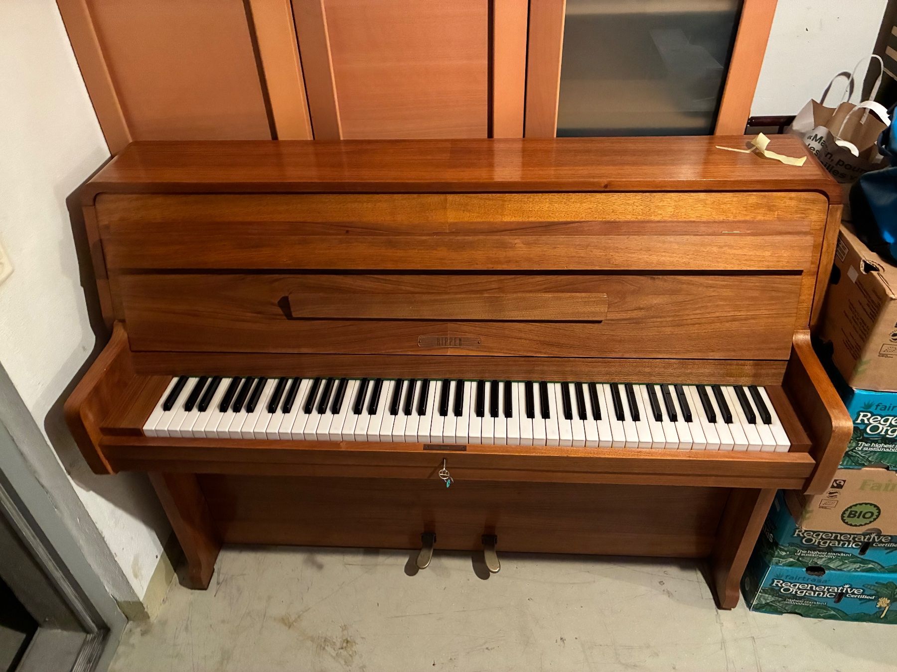 Strumenti musicali: Piano Rippen Carillon 1958 – Usato da St-Prex venduto da Nexu5 1