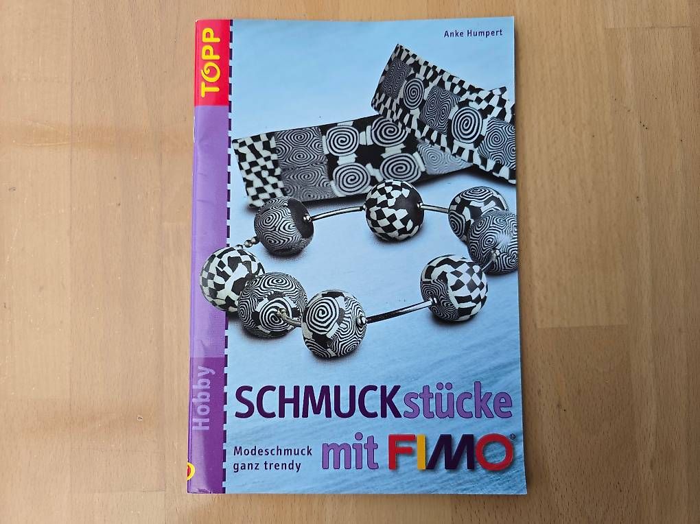 Libri: Schmuckstücke mit Fimo, Neu – Nuovo (secondo la descrizione) da Knutwil venduto da Geschenksatelier