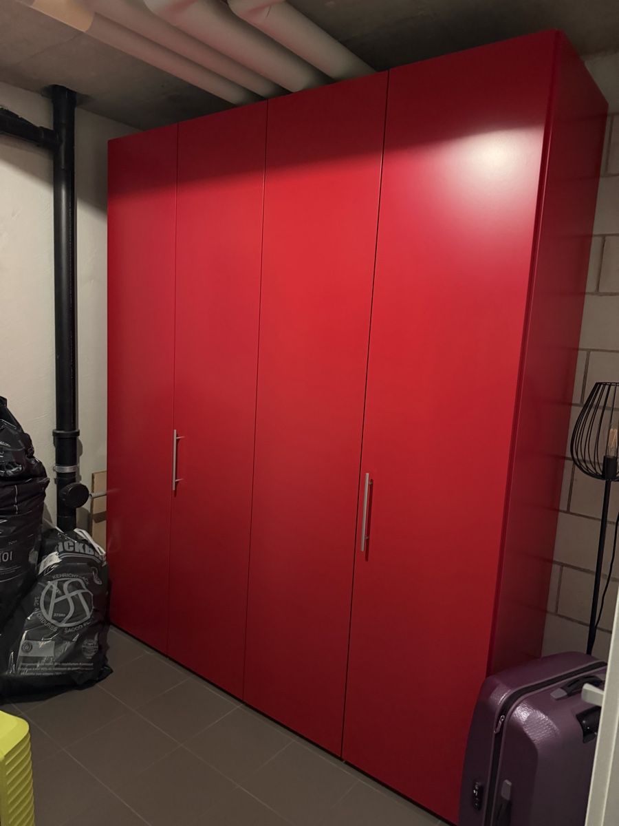 Armadi: Schrank inkl. Gutschein CHF 50.00! – Usato da Besenbüren venduto da Be66
