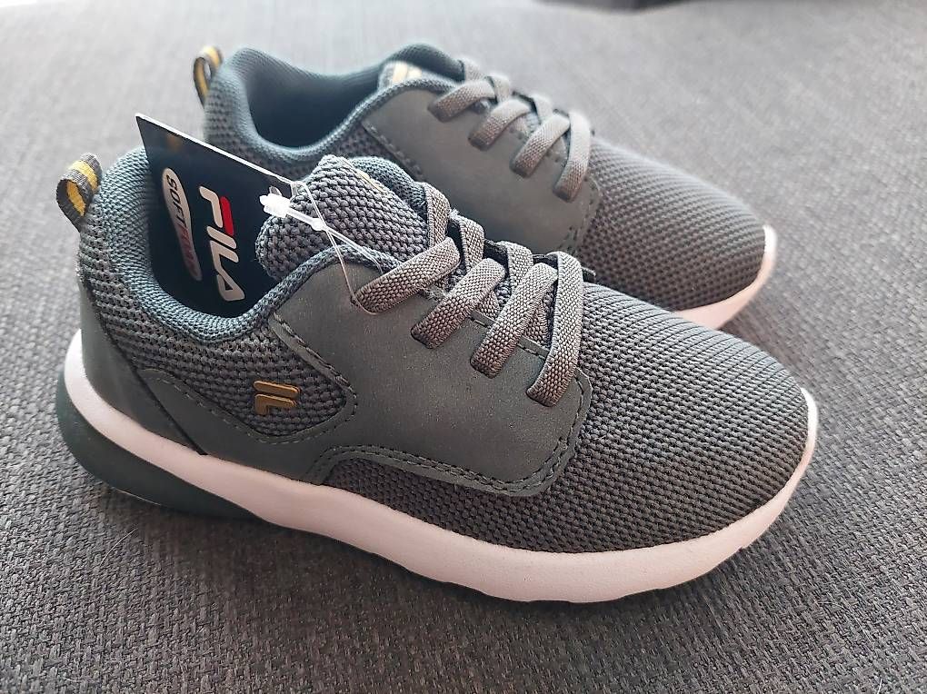 Scarpe per ragazzi: Baskets Fila - taille 27 - neuves – Usato da Chavannes-de-Bogis venduto da mag_hc8z 3