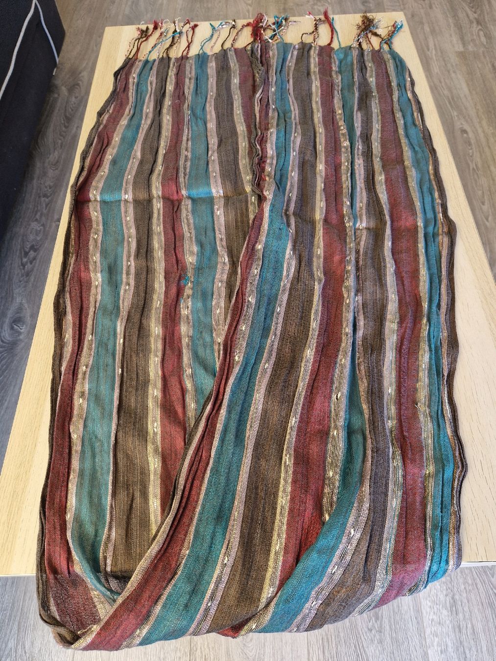 Foulard & Sciarpe: Striped Scarf, Summer Colors, – Usato da Wettingen venduto da mor_76q7 1