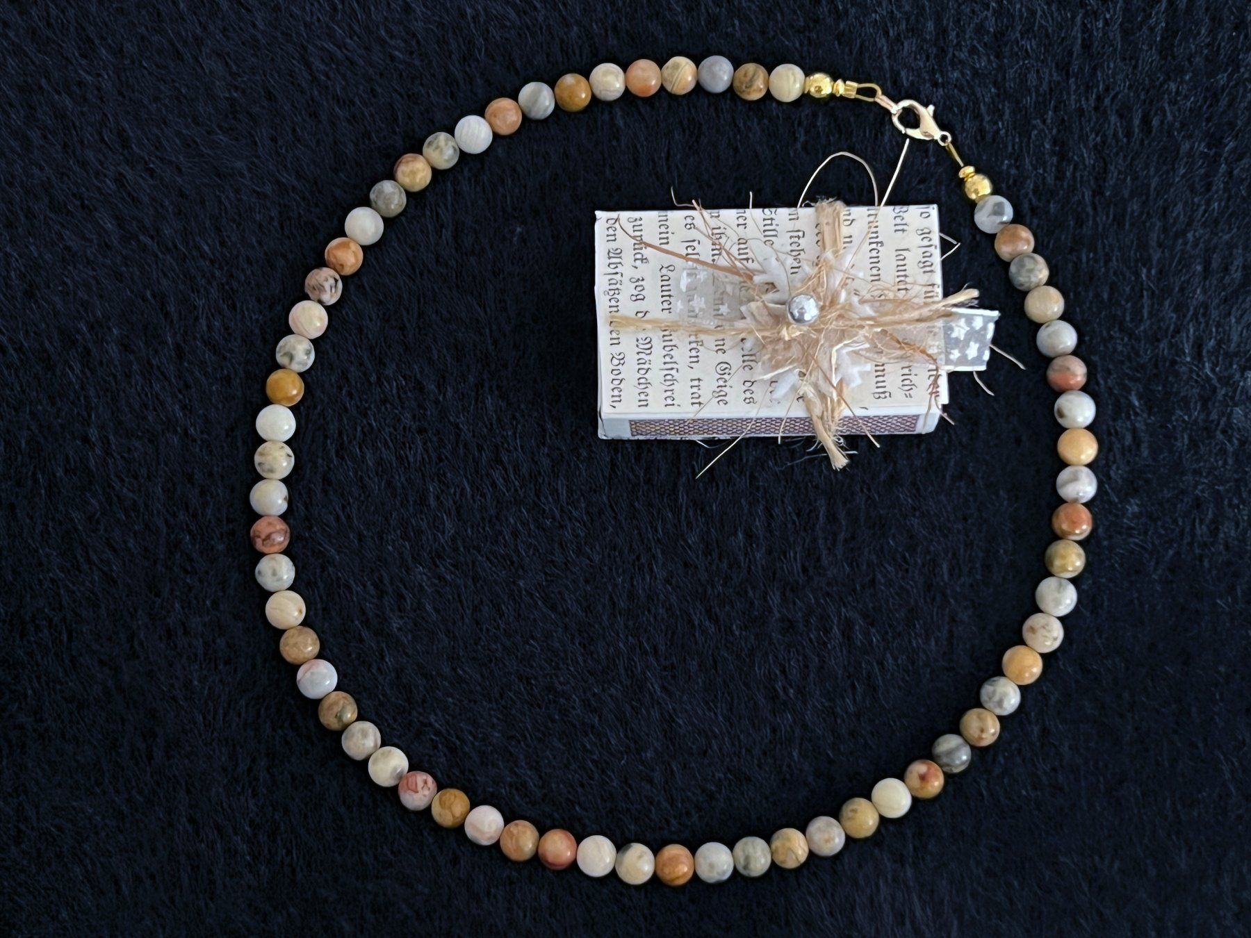 Catenine: Halskette aus Crazy-Achat, Steine 6mm – Nuovo e nell'imballaggio originale da Langendorf venduto da ber_t8vc 1