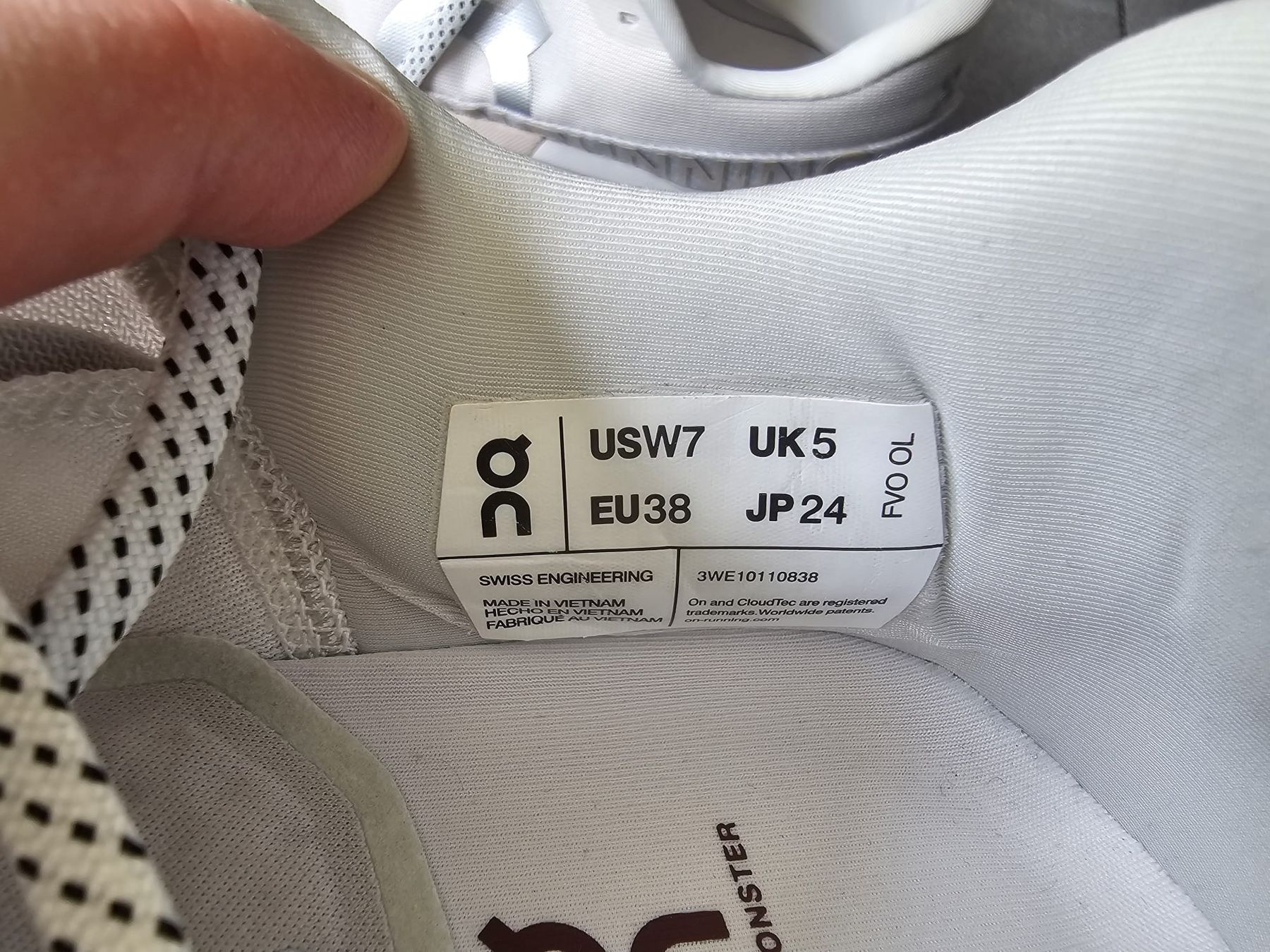 On Scarpe da donna: On Cloud 38 Cloudmonster – Usato da Rickenbach LU venduto da Totoro14 6
