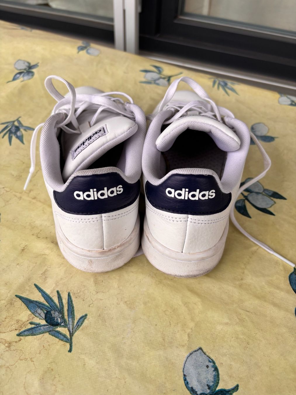 Adidas Damenschuhe: Adidas Stan Smith – Gebraucht aus Prilly von Ezareth 2