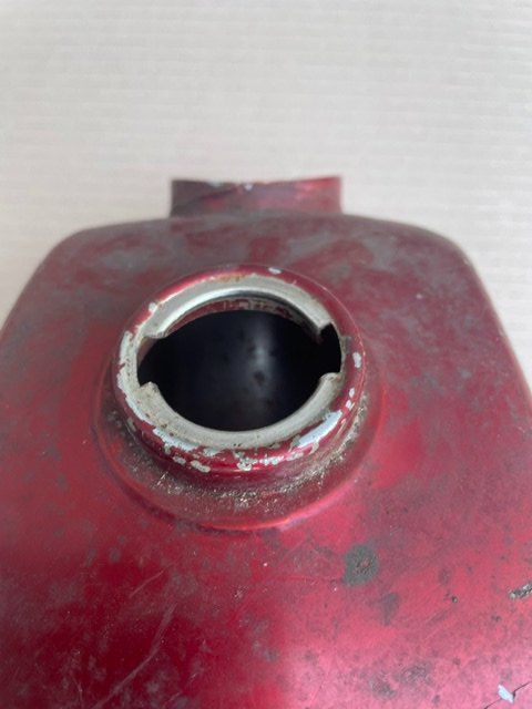 Rixe Cyclomoteurs: mofa reservoir  RIXE – D'occasion à Ursy par DK8 5