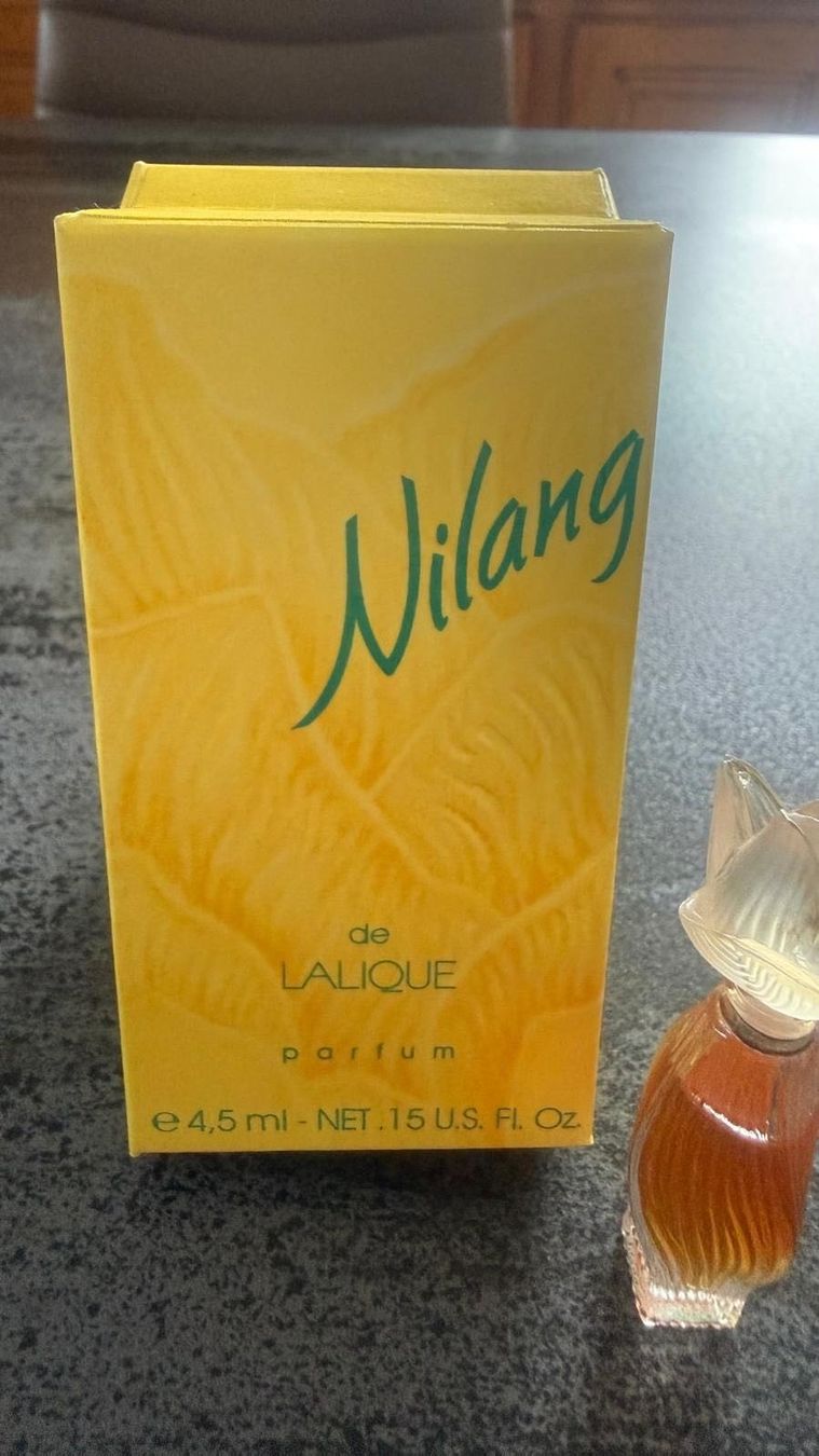 Lalique Parfums & Eau de Toilette: Miniature de parfum LALIQUE – D'occasion à Fiez par Carole54 3