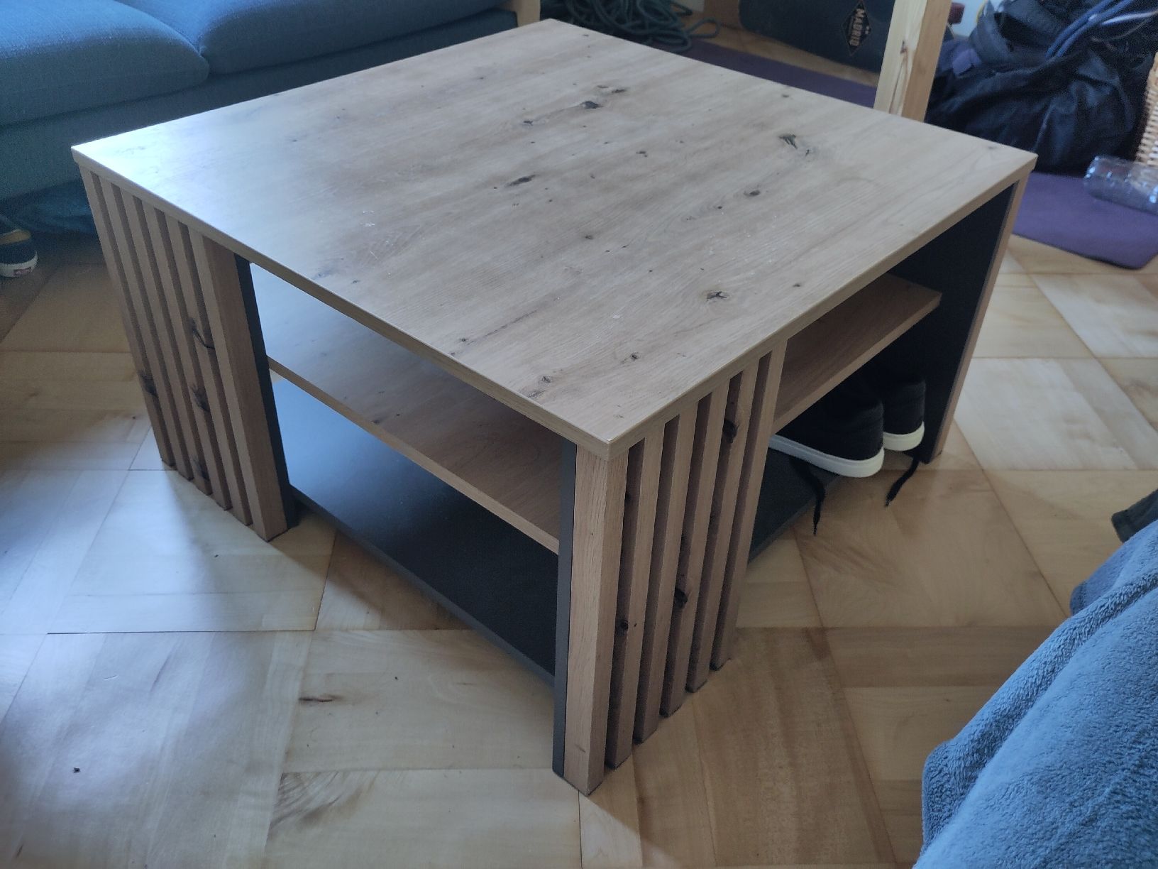 Tavoli: Moderner Couchtisch mit Ablagefächern – Usato da Zürich venduto da 7ro_82xn