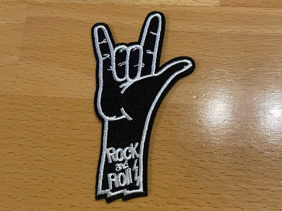Insignes: Patch Sticker Aufnäher Rock Punk Metal 235 – Neuf (Voir description) à Horn par abutre72