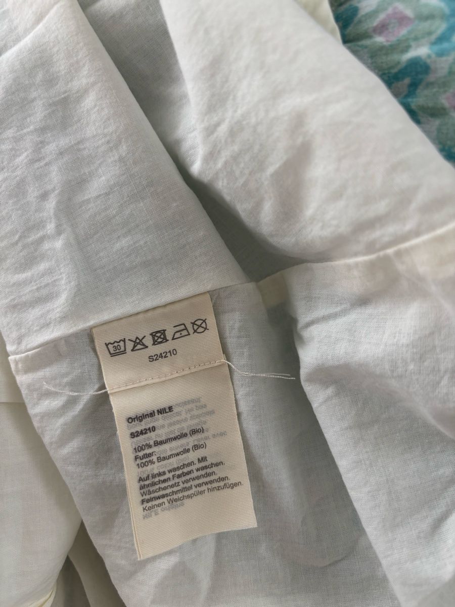 Nile Robes: Nile robe taille S neuf – Neuf avec emballage d'origine à Brügg BE par rah_mqh8 6