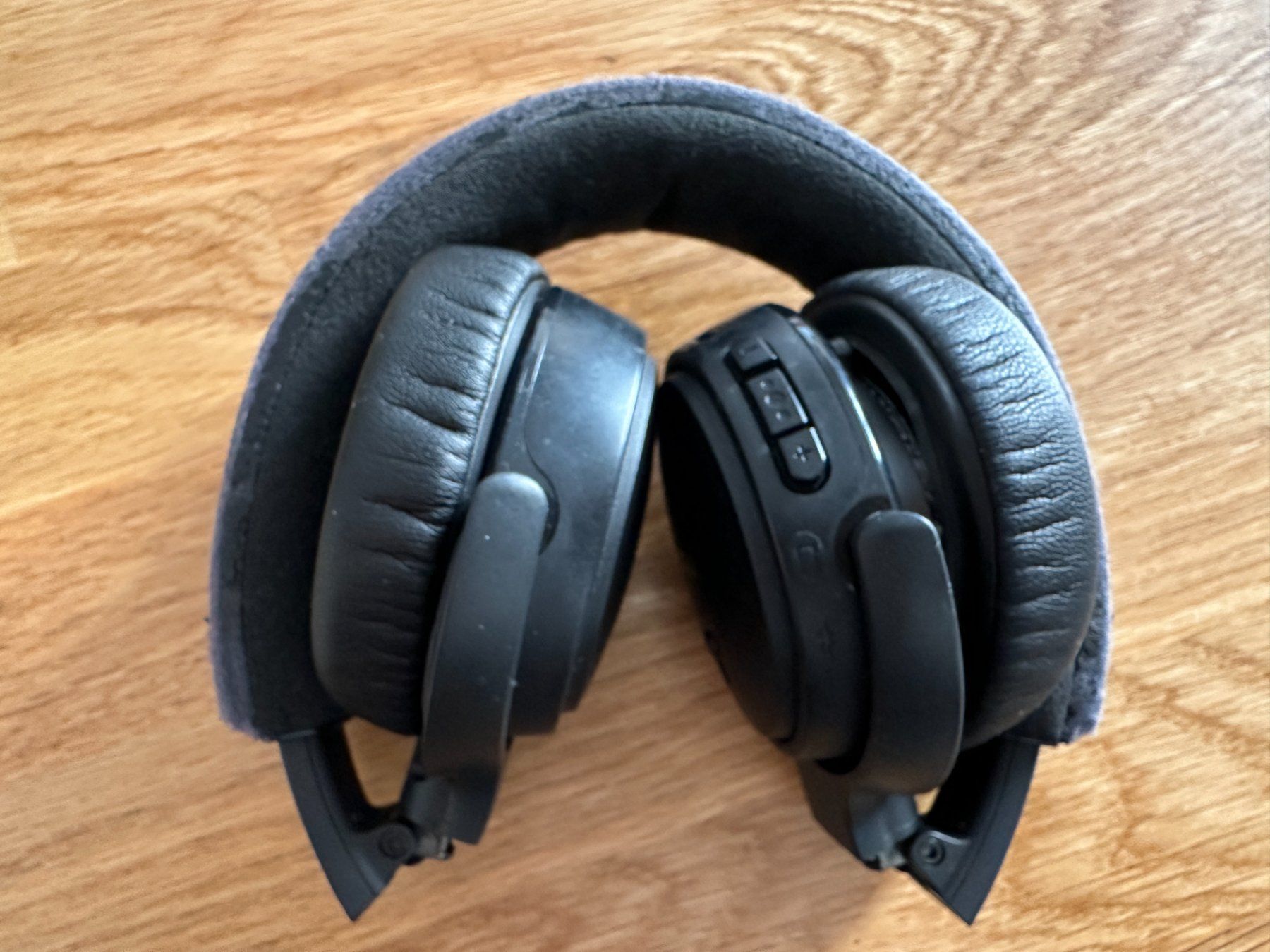 Cuffie: Bose SoundLink On-Ear Bluetooth Wireless Headphones – Difettoso da Lausanne venduto da brixton 7
