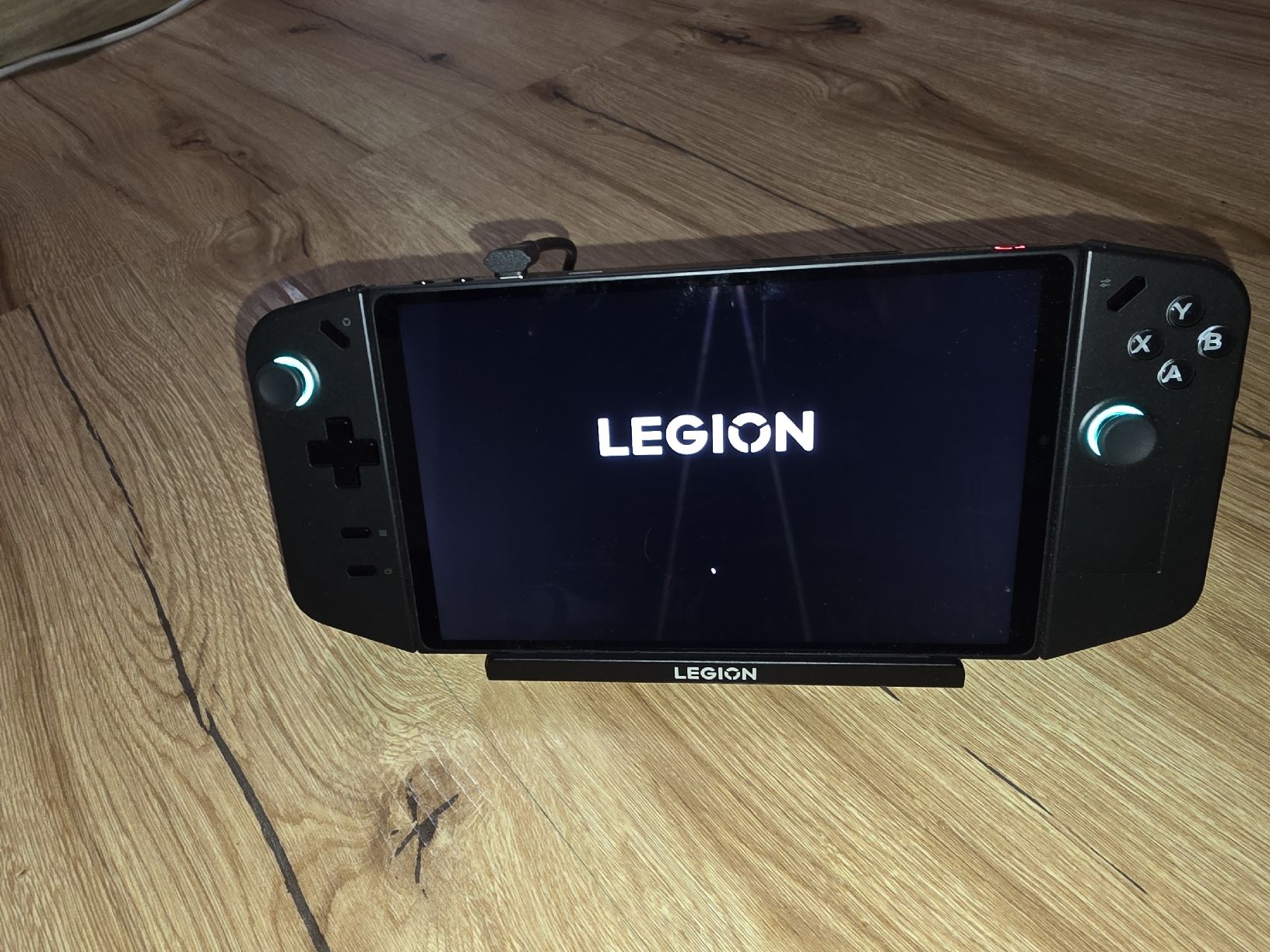Lenovo PC: Lenovo Legion Go – Usato da Montpreveyres venduto da vik_k92c 2