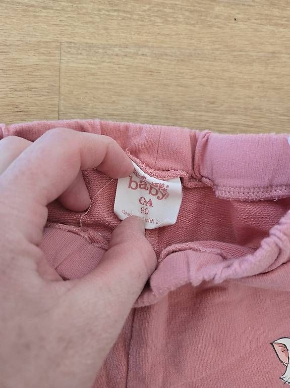 Hosen: 2 kurze Hose Gr. 80 C&A – Gebraucht aus Algetshausen von Martina89 2