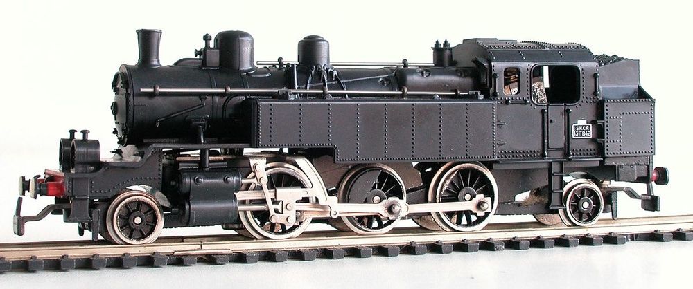 HORNBY HO : LOCOMOTIVE VAPEUR SNCF 131 TB 42 (Lire Description) EUR 54,00 - FR