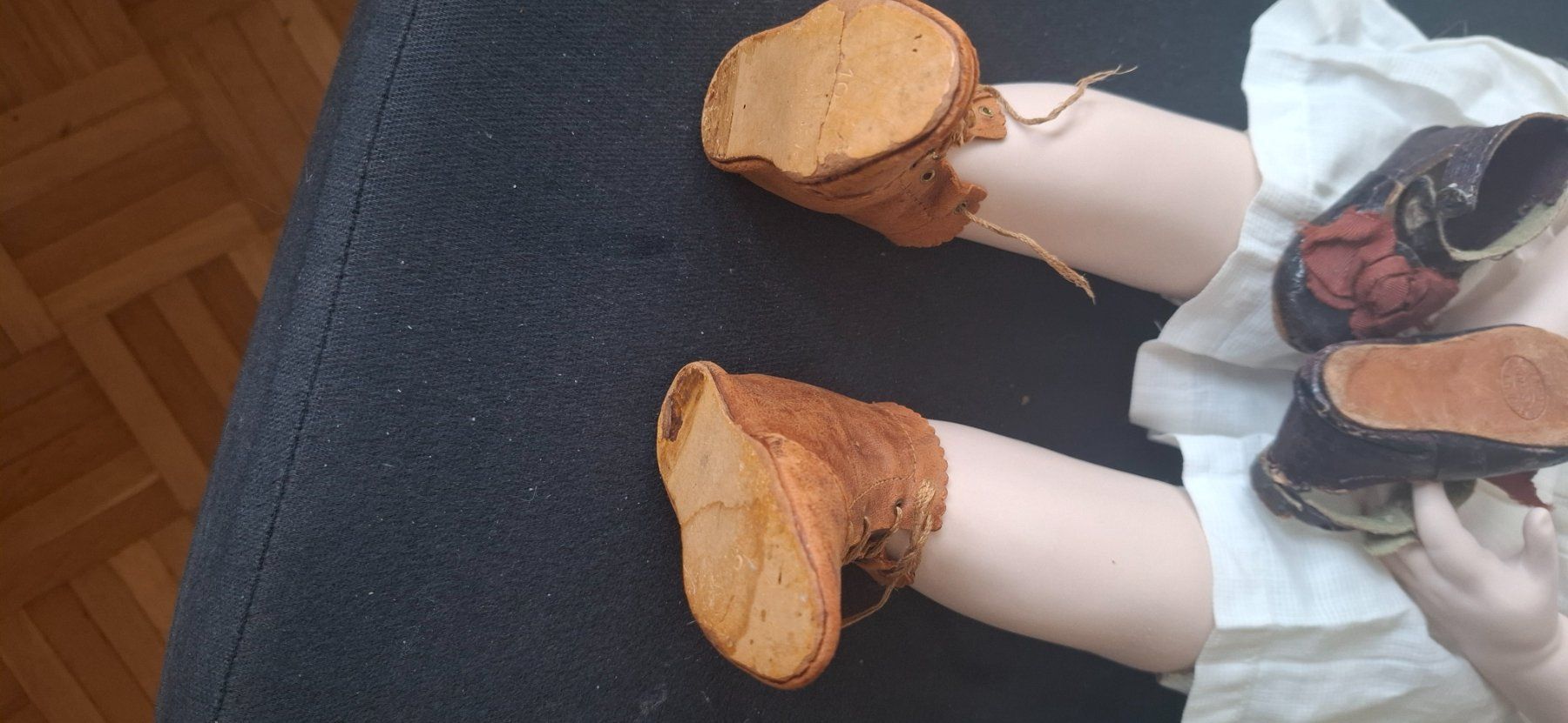 Bambole: Repro Bru 55 cm mit antikem Zubehör – Usato da Richterswil venduto da Hasino01 4