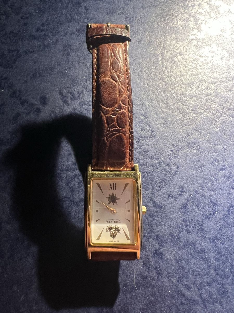 Orologi: Folkloric Uhr – Usato da Laufen venduto da groove60 5