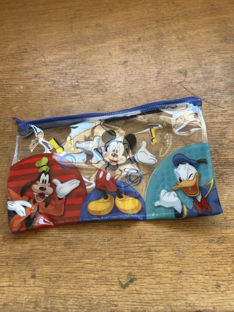 Altro in Scrittura & Disegno: Disney Etui – Nuovo (secondo la descrizione) da Burgdorf venduto da Mm.ju