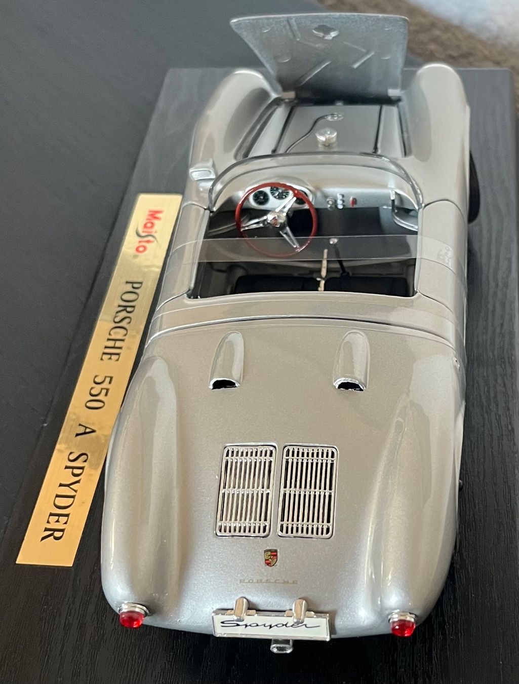 Porsche Modellini d'auto: Porsche 550 A Spyder, 1:18 – Usato da St-Cergue venduto da ncu_t267 2
