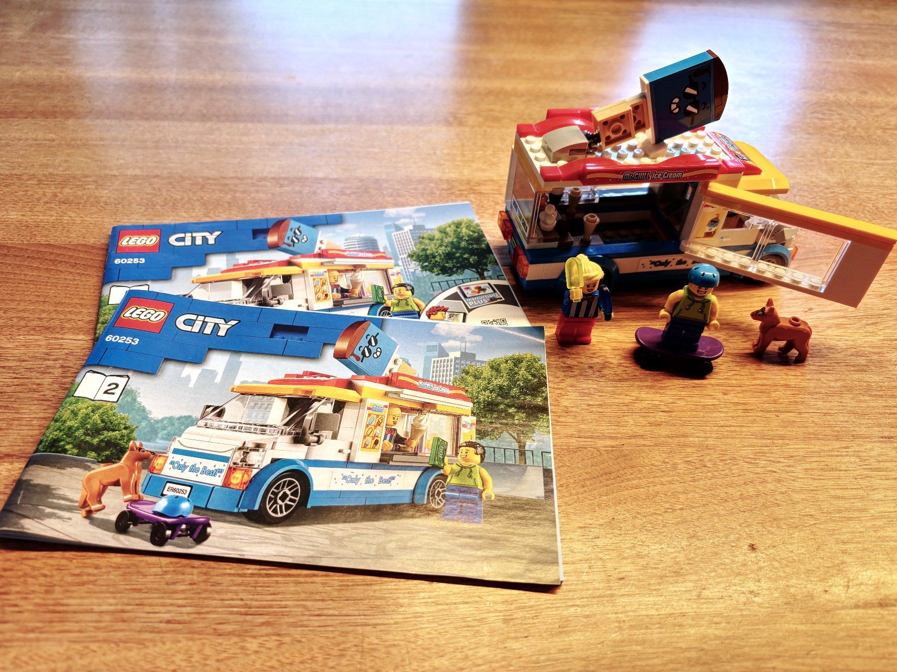Lego Kit di costruzioni: Lego City Eiswagen 60253 – Usato da Rorbas venduto da Seppelzwo