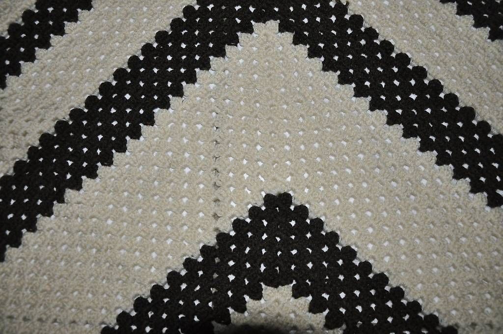 Foulard & Sciarpe: Schultertuch gehäckelt Handarbeit – Nuovo (secondo la descrizione) da Oberrüti venduto da ELALL 1
