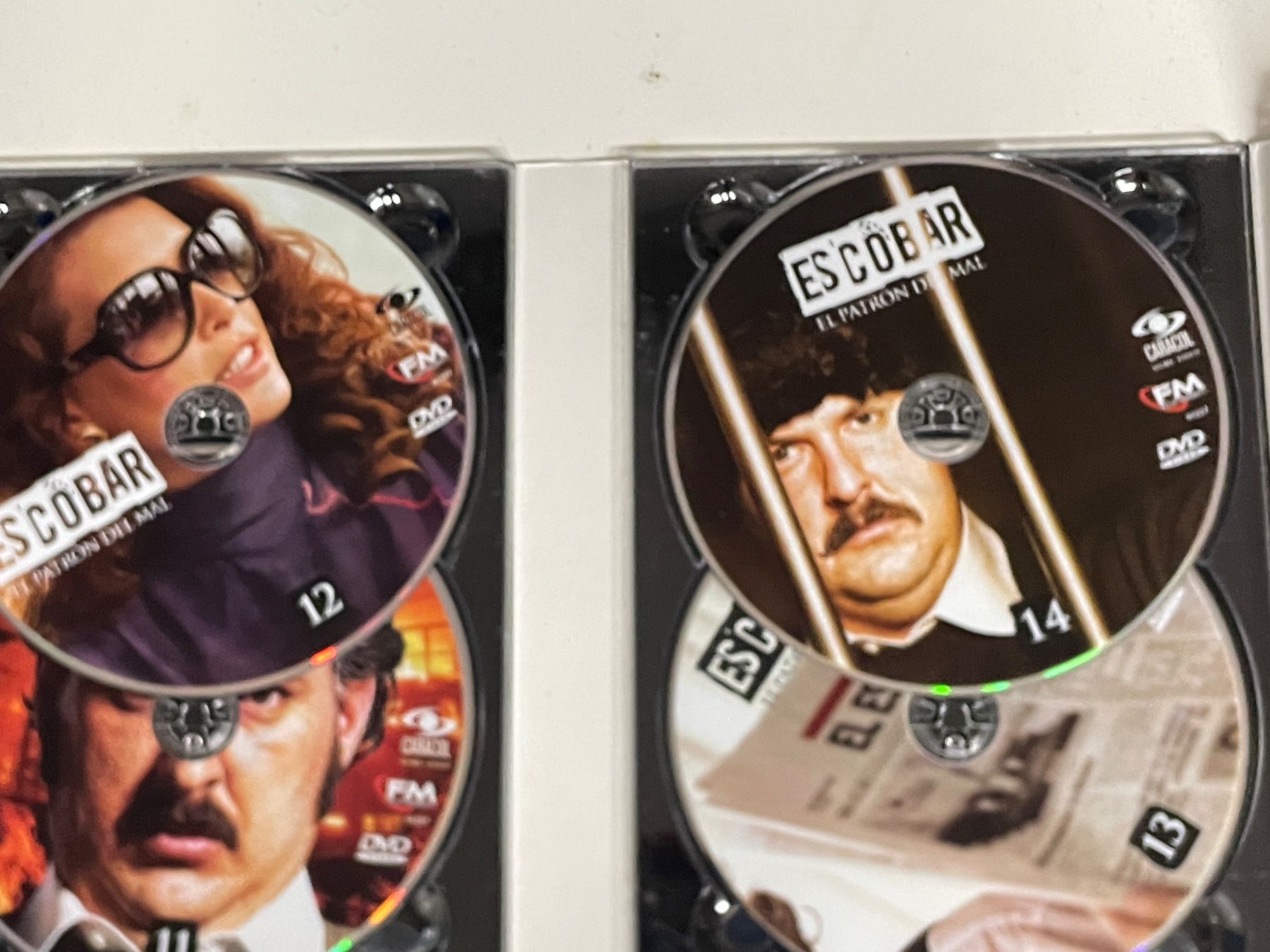 Tutti i DVDs: Escobar 14x – Usato da Muri b. Bern venduto da AdidasCollector 6