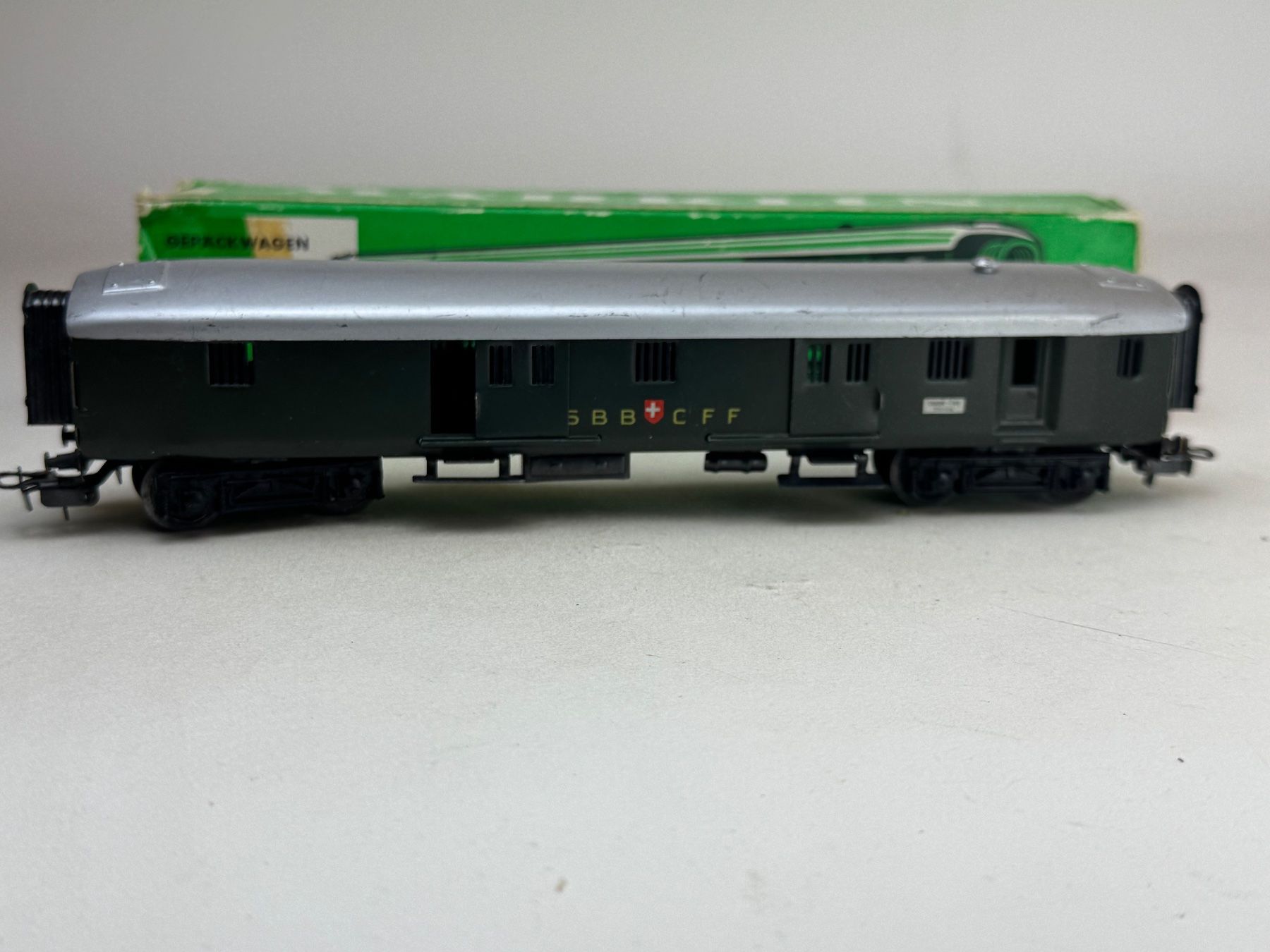 Märklin Modellini di ferrovie: EB-  Märklin Gepäckwagon SBB – Usato da Elm venduto da Wikmtz